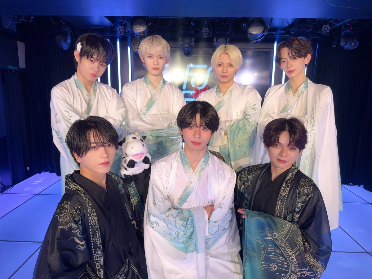 funfun_info's tweet photo. ┏┷┓
┃ふ┃
┃ぁ┃
┃ん┃
┃ず┃
┃の┃
┃み┃
┃ん┃
┃な┃
┃に┃
┃幸┃
┃せ┃
┃が┃
┃訪┃
┃れ┃
┃ま┃
┃す┃
┃よ┃
┃う┃
┃に┃
┗━┛

#ふぁんふぁん https://t.co/JG2b7AajWJ