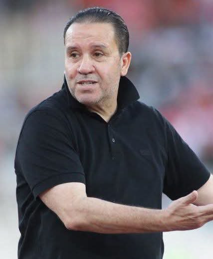 TrmzyM's tweet photo. نفتخر بأننا أبناء الأهلي السعودي 

طارق ذياب 
نبيل معلول 
رياض محرز 

التاريخ لا يموت https://t.co/yH7FS9QFUc