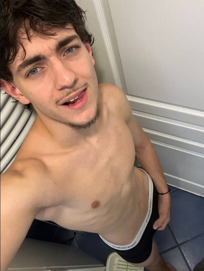 Alannn_savage tweet media
