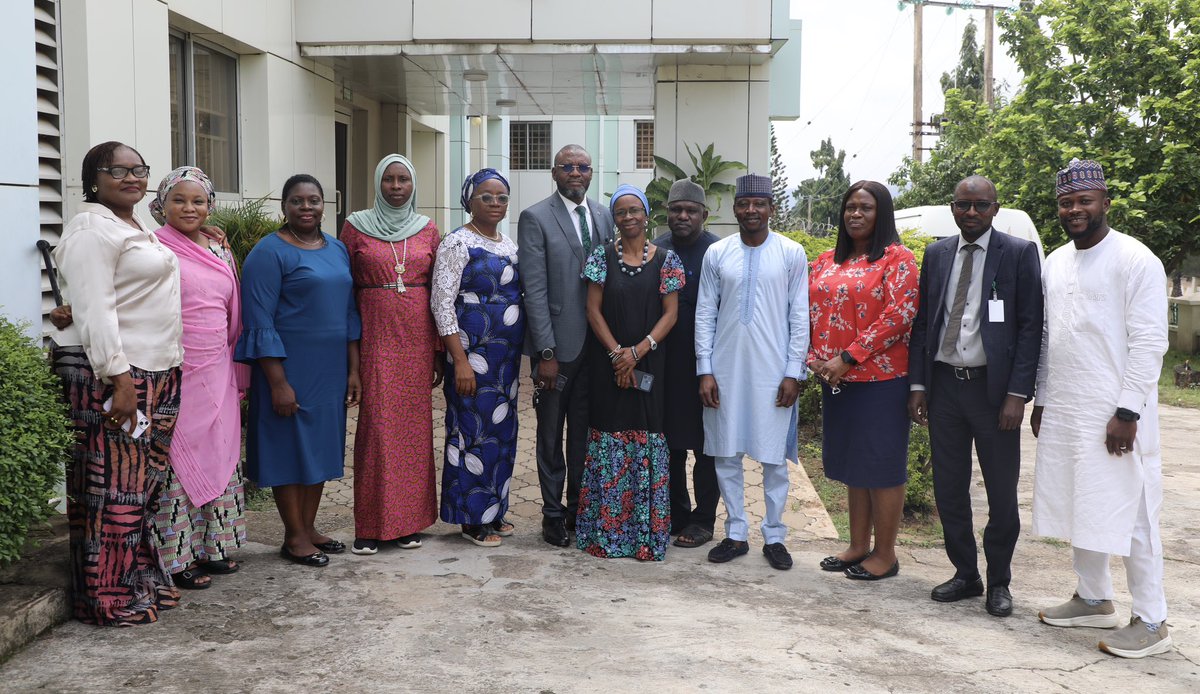 nbcgovng's tweet photo. Staff of the NBC Anti-Corruption and Transparency Unit (ACTU) with Team from the Independent Corrupt Practices and Other Related Offenses Commission (ICPC) after the deployment of the Ethics and Integrity Compliance Score Card for MDA’s and the ACTU Effectiveness Index. https://t.co/Q8owVm7xzp