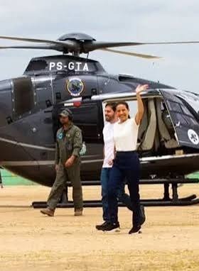 investidorhelp's tweet photo. O helicóptero do Neymar custa R$ 50 milhões. Ele paga com salário de Neymar.

ENQUANTO ISSO a governadora de Pernambuco circula num Airbus da mesma faixa de preço.
Adivinha quem paga esse?
E nos documentos oficiais, ele tem até nome.

segue o fio dessa doideira. https://t.co/D7kYPzMTYx
