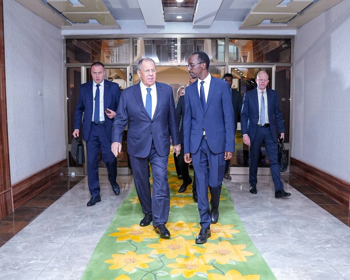 dessalegnmanaye's tweet photo. #Ethiopia #Russia 
Foreign Minister Dr. @GHessebon met with @mfa_russia
FM Sergey Lavrov in Addis Ababa.

They discussed deepening historic ties, expanding cooperation in trade, investment, &amp; technology transfer, and strengthening diplomatic collaboration in multilateral forums. https://t.co/97bfr4MLJY