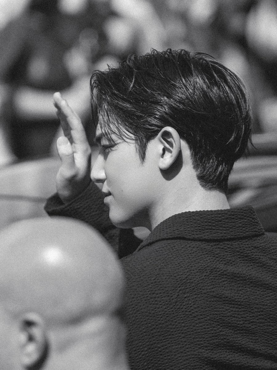 gyumedia's tweet photo. @Dior @pledis_17 DIOR FALL WINTER 2026-2027 HAUTE COUTURE SHOW #민규 (via alden_chenyin)
🔗 https://t.co/IhJtOzjUKt
🔗 https://t.co/xXTRRZMdbi

MINGYU FOR DIOR COUTURE
#MINGYUxDior #DiorCouture
@Dior @pledis_17 https://t.co/PZciQjgMxf