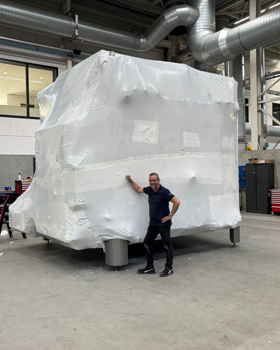 OctoCoreGroup's tweet photo. FAT completed, and a brand new Spiral Oven has just left our site in Zwolle. Ready to be integrated into a chicken processing line in Poland.

#OctoCore #FoodProcessing https://t.co/2YhnztPs89