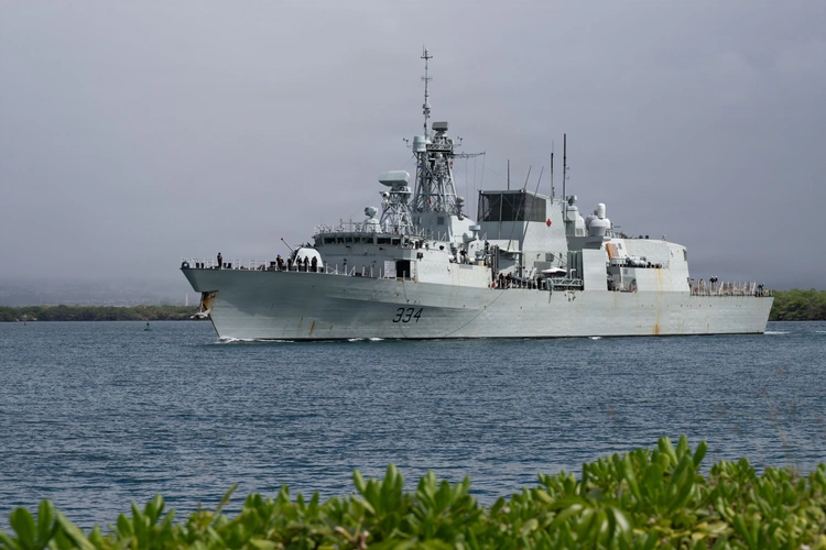 Maple Leaf Navy tweet media