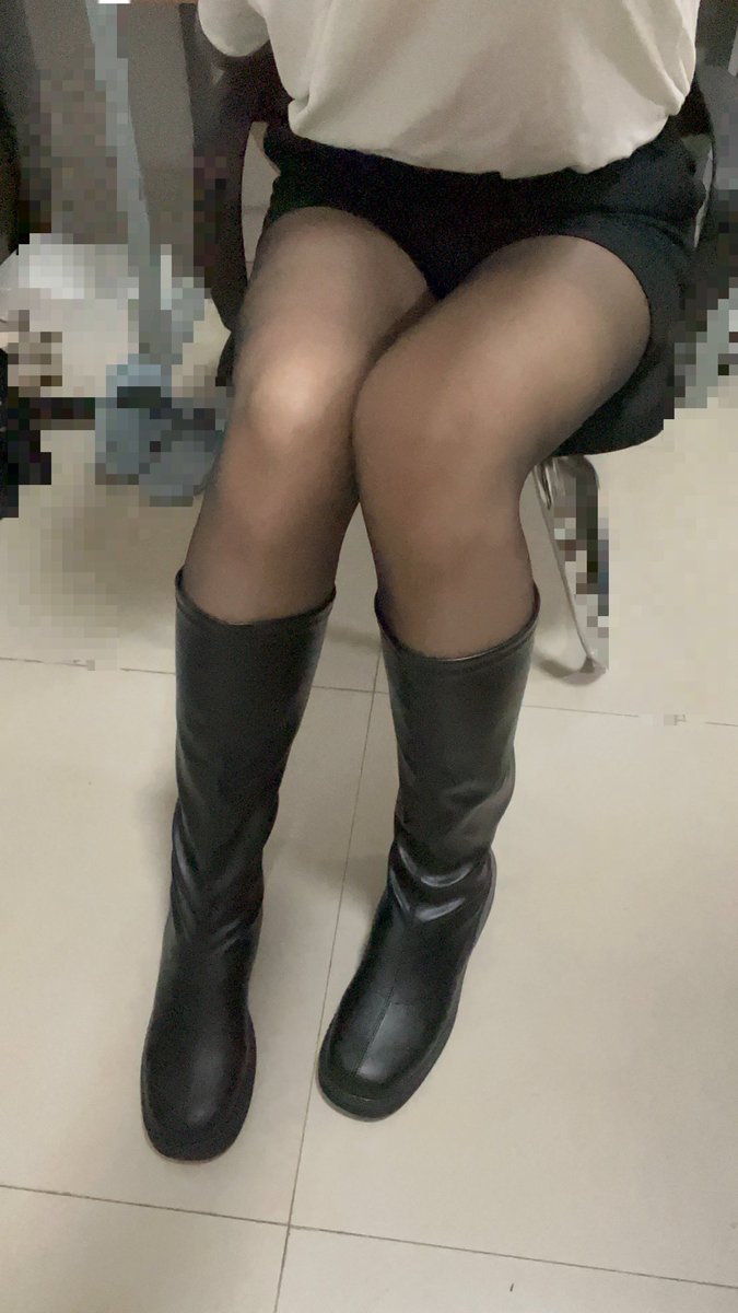 LL5426lily's tweet photo. #伪娘 #女装子 #女装 #靴子 #长靴 #高筒靴 #长靴 #长筒靴 #boots #longboot #腿控 #偽娘 #長靴 #長筒靴 #偽娘 #ブーツ #靴 #光腿 #黑絲 #我編不下去了
我没试过这么多tag的 不行笑死了
就这样吧 又轻了3斤 https://t.co/GQ7m9mAw6e