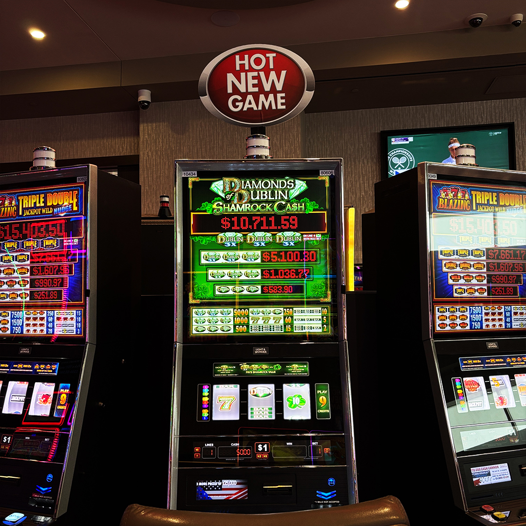 MVGOHIO's tweet photo. HOT NEW GAMES HAVE HIT THE GAMING FLOOR 🔥

Brand new releases or classic reels? Which game are you choosing? 🤩

🐷 HUFF N' TRIPLE PUFF
🥁 DANCING DRUMS LINK – TREASURE & FORTUNE
🍀 DIAMONDS OF DUBLIN – SHAMROCK CASH
💸 GREEN MACHINE – NOTHING BUT CASH

Must be age 21 or older to play. Ohio Problem Gambling Helpline (1-800-589-9966) or visit https://t.co/G5BUZ2ab6q. Ready to take a break from gambling? Visit https://t.co/NcwMuO16O9 to learn how.