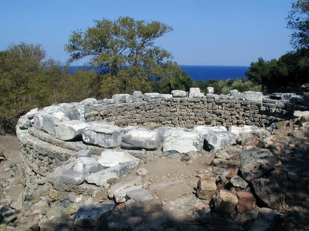 Sarah404BC's tweet photo. Ancient Greek Sanctuary of the Olympian Gods Still Stands on Samothrace 
https://t.co/iB3yaOCVSb https://t.co/7jbHV22BiY