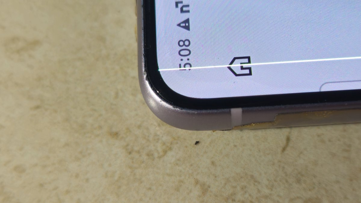 AmanKispota's tweet photo. Harassment by @SamsungIndia! S21 FE got a #GreenLine after update. Phone is within 3-year policy window.Ranchi center (Job: 4438247843) calls normal cover scuffs "damage" to deny free repair. Glass is 100% scratchless! @SamsungMobile @jagograhakjago https://t.co/qU8j7HnJvG