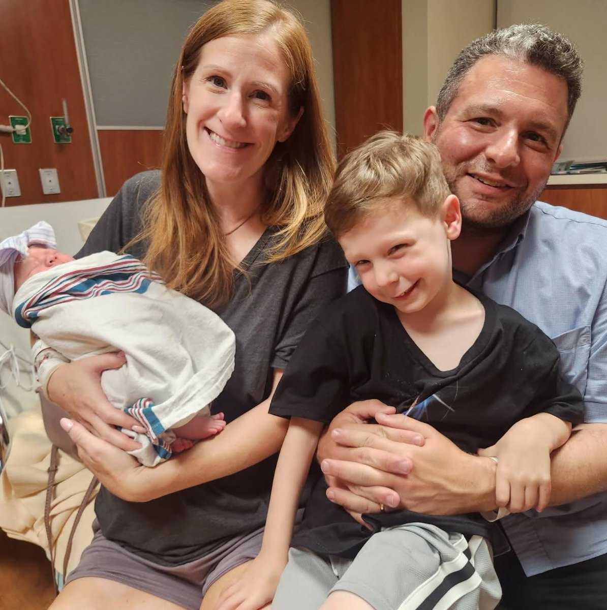 frankmorano's tweet photo. @Writingrachel and I were thrilled to welcome our baby girl, Colette Celia Morano to the world yesterday.

She and her Mom are doing great.

Thanks for all of the Congratulations and well wishes! 

Carmine is excited to be a big brother! https://t.co/jna4ZjIrHw