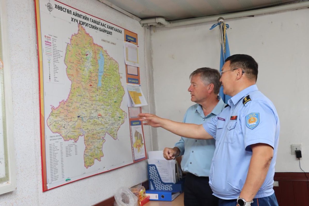 JaapVanHierden's tweet photo. Informative meeting with Captain B. Batzorig on Khuvsgul’s disaster risks, from forest fires to dzuds. Pleased to note that the Khuvsgul Emergency Management Department is taking strong preventive measures. https://t.co/d121WRXYjn