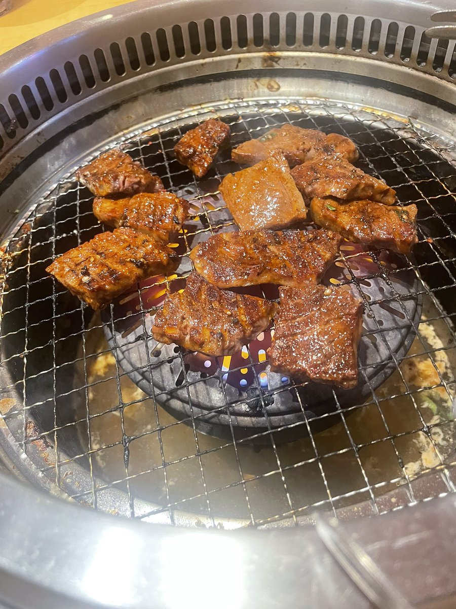 Redforza88's tweet photo. 久しぶりの焼肉美味かった！ https://t.co/627vTqB8Kc