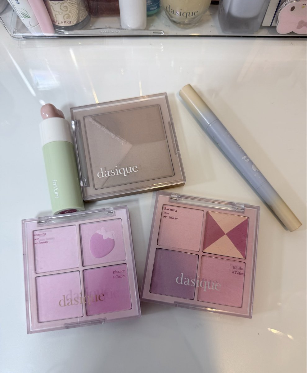 ifoundcutething's tweet photo. ส่งต่อบลัช dasique /300 , im’ur 09 - 199 , gvana soft beige 100
ค่าส่ง 30 ไม่บวกเพิ่ม 📮

#ส่งต่อคสอ #ส่งต่อคสอมือ2 #คสอมือสอง #ส่งต่อเครื่องสำอาง #ส่งต่อเครื่องสําอางมือสอง #dasique #hince #jungseammool #bwb #ส่งต่อเครื่องสําอางมือ2 #wakemake #amuse #laglace #twentywendy https://t.co/OhonXJvXcs