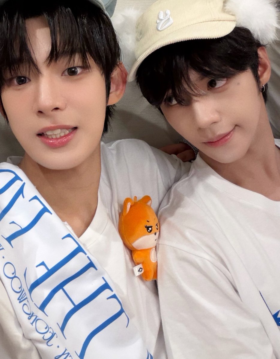stejayenceu's tweet photo. Cute couple! JL and JL, yeorobun😭

#STEJAY https://t.co/TeVqIzbv7E
