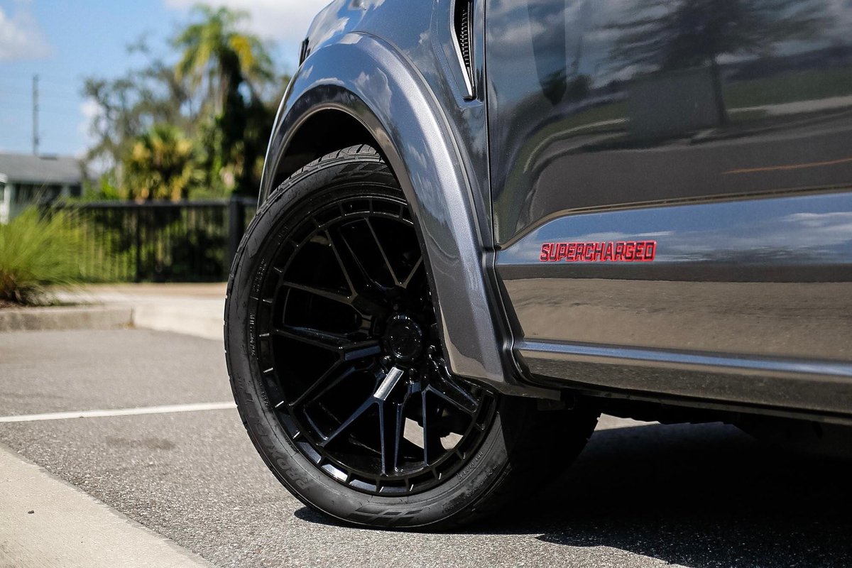 WaldochCustoms's tweet photo. Our friends at @HollerFord have this supercharged F-150 Redline available now. Ask for Christian Diaz and he will help you take this beauty home!
#waldoch #hollerford #fordf150 #f150 #f150_nation #lowered #loweredtrucks #loweredlifestyle #loweredf150 https://t.co/CZOFCi38rs