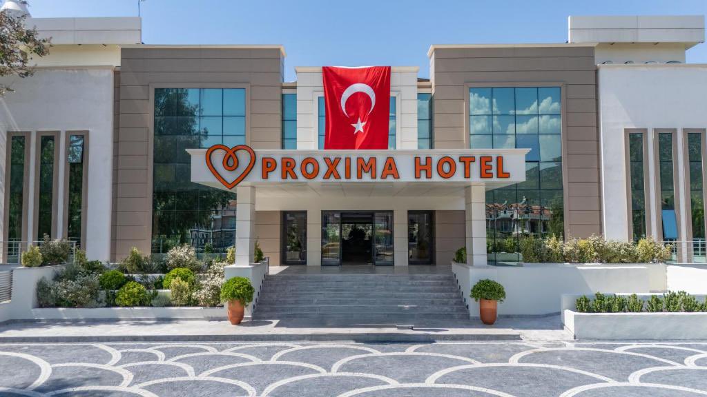 aliemir_95's tweet photo. Gerekirse Proxima Hotel’e çökeriz.

Onların amına koyarım. https://t.co/Vco4H0pSHs