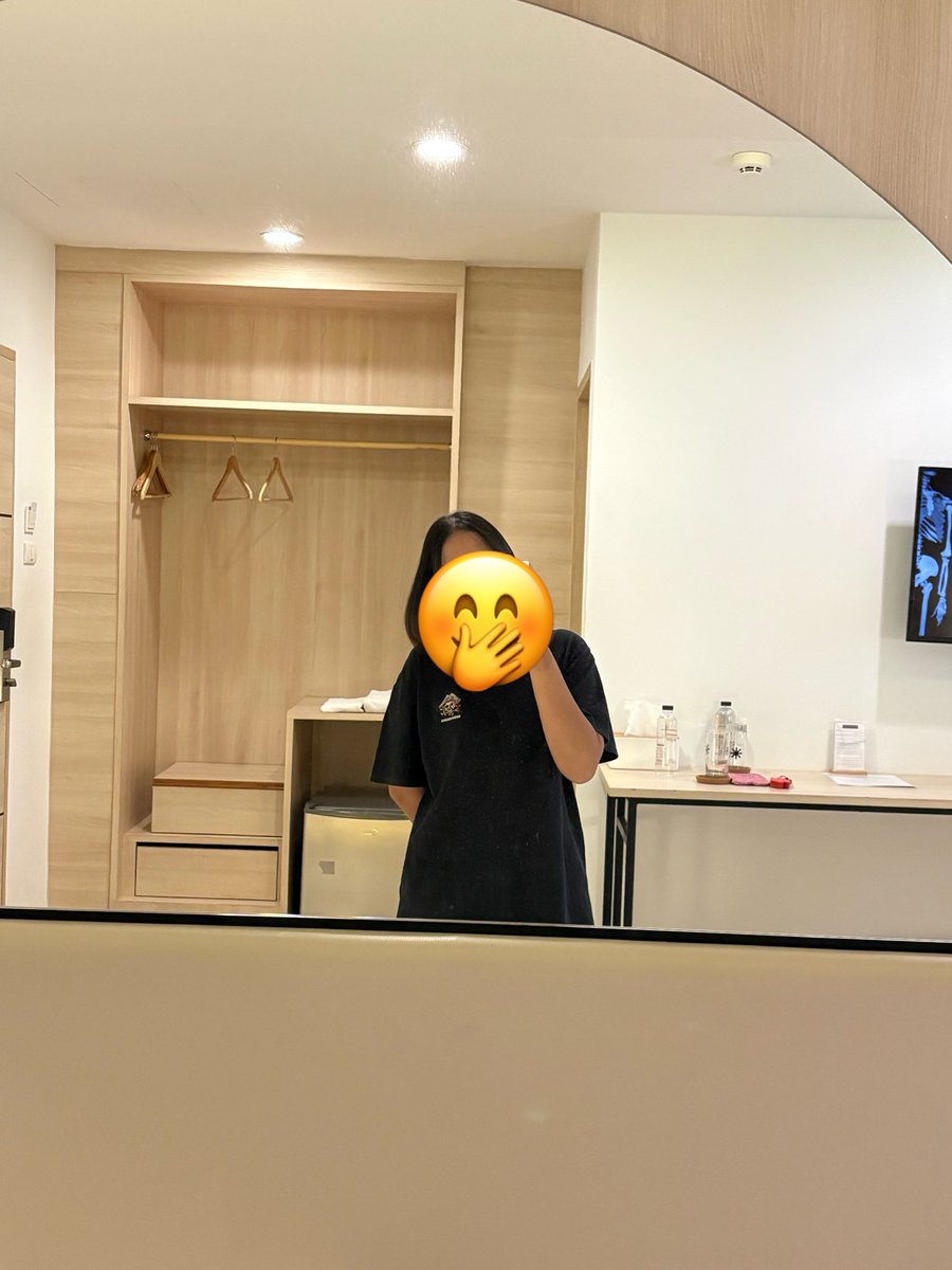 Hello224422's tweet photo. ถ้าบอกว่าเหงา แล้วจะทักมาคุยกันมั้ยคะ #ภูเก็ตทัก https://t.co/EfSIB8KYic