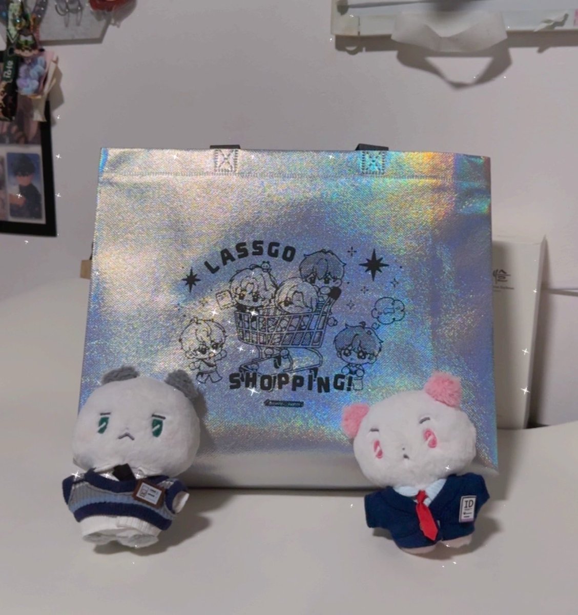 tato_akari's tweet photo. Shiny bag✨👀 https://t.co/8PQQDHXhjZ