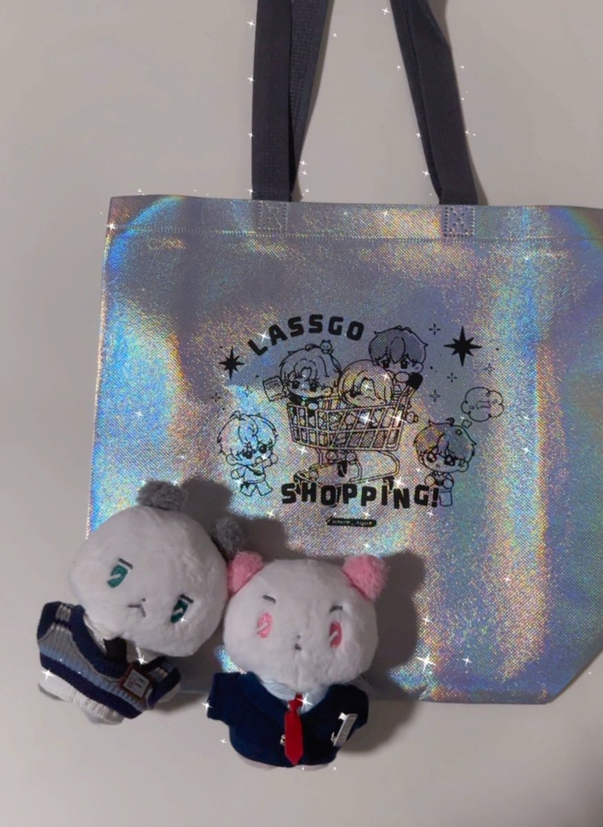 tato_akari's tweet photo. Shiny bag✨👀 https://t.co/8PQQDHXhjZ