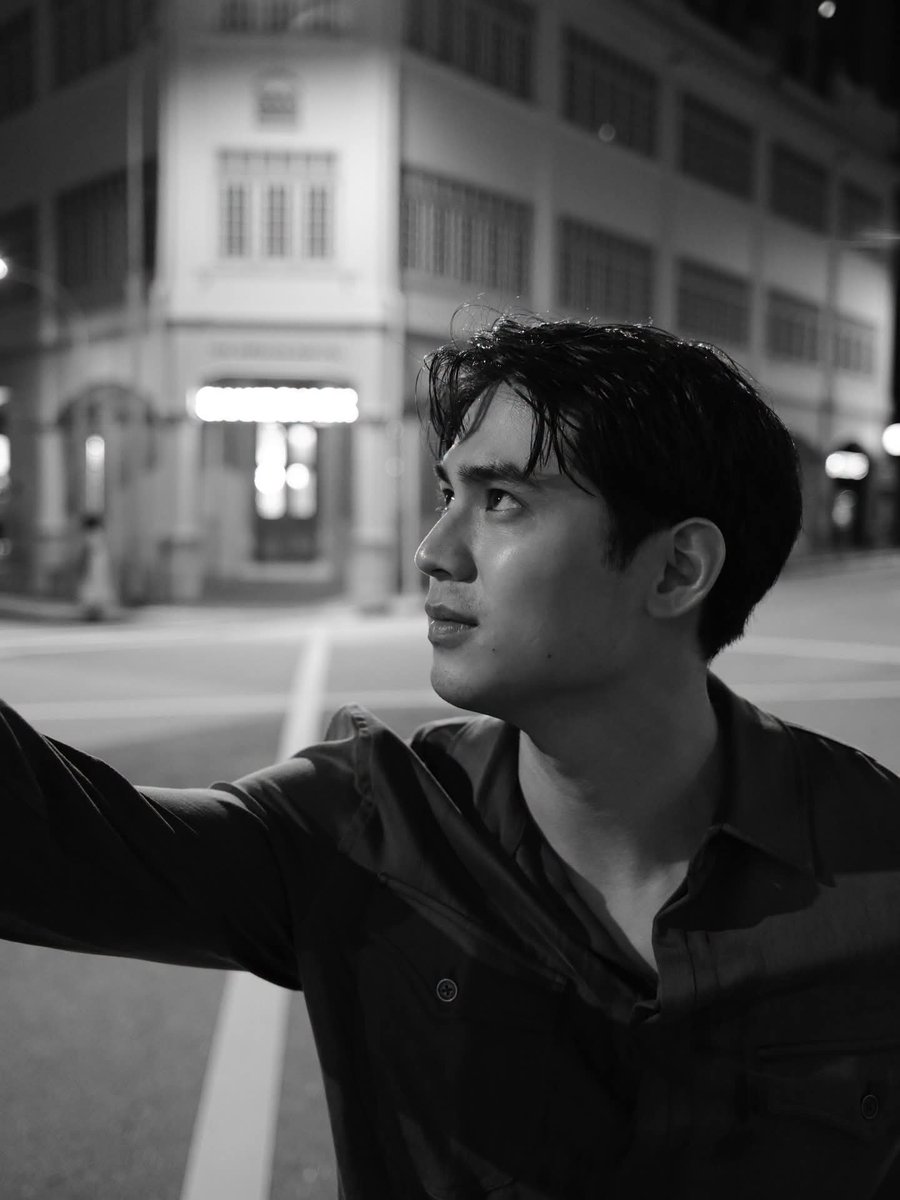 gelo_811002's tweet photo. Serving face card in SG! Iba ka talaga Emilio! 

#EmilioDaez https://t.co/JfM860HJGQ