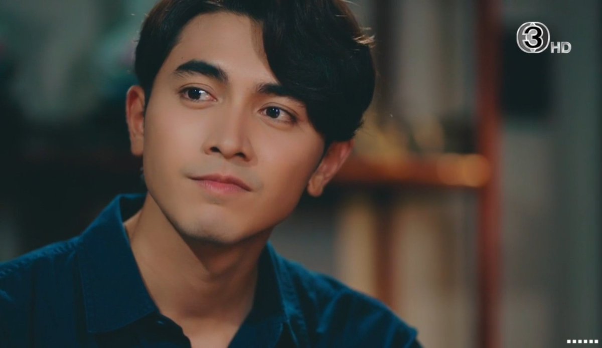 nnningning_xoxo's tweet photo. ดินเนอร์ใต้แสงเทียนสุดโรแมนติก😅🕯️🤍
#ธาตรีep10 https://t.co/OzodEYxWTx