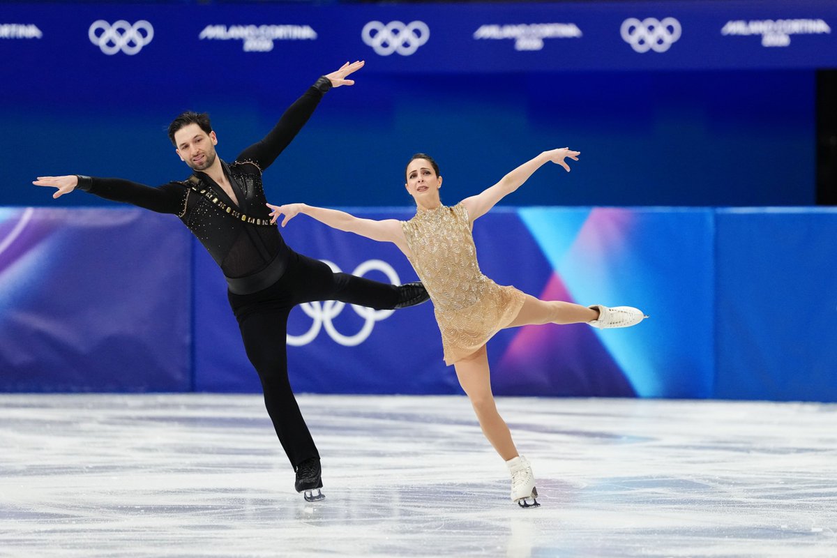 Equipe_Canada's tweet photo. Après une carrière de plus de 20 ans, Maxime Deschamps prend sa retraite de la compétition. ⛸️

De son titre de champion du monde aux côtés de Deanna Stellato-Dudek en 2024 à sa participation aux Jeux olympiques avec Équipe Canada, merci d’avoir fièrement représenté le Canada. ❤️ https://t.co/JIjCKBT8zb