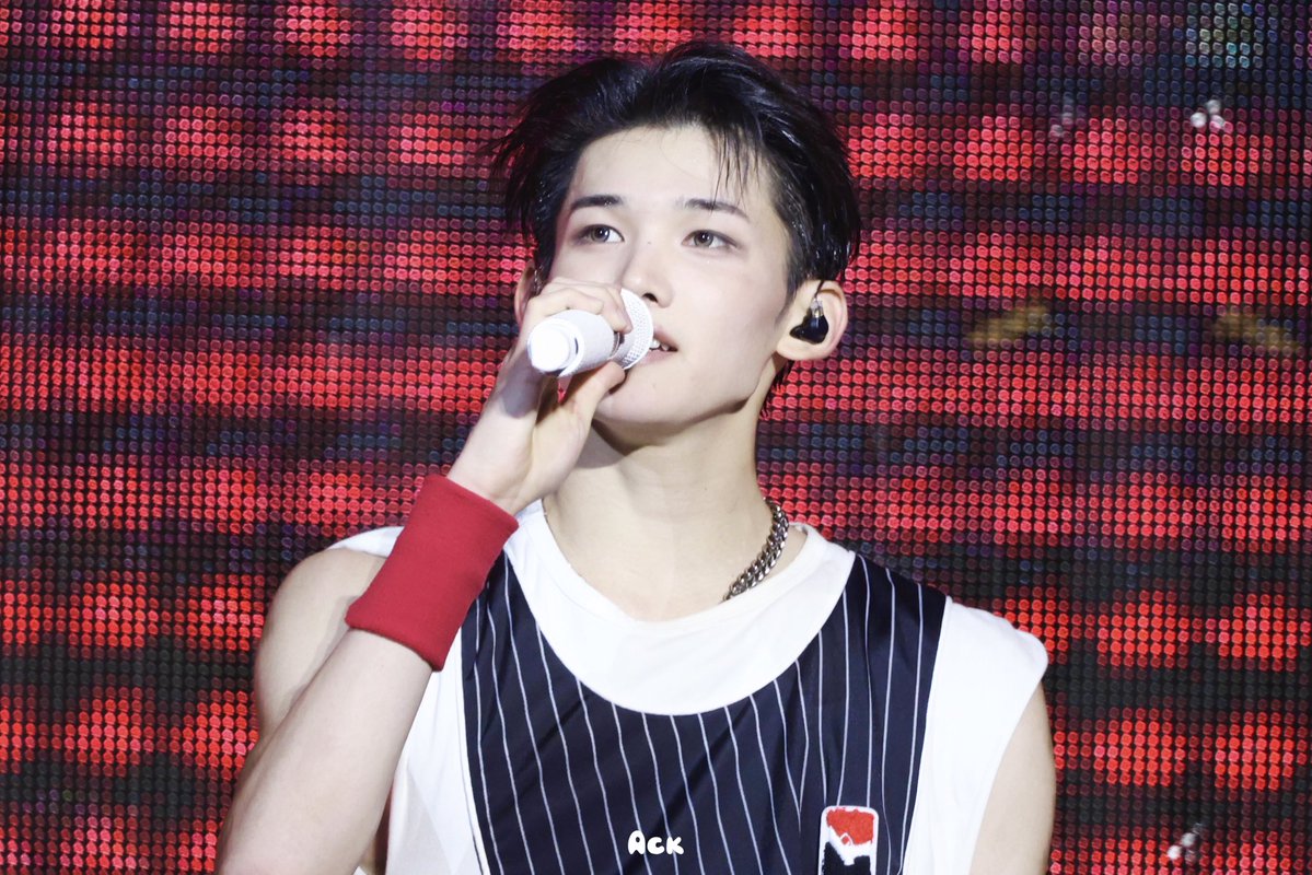 rockiluvjo's tweet photo. 260705 BTW 인천

#앤팀 #andteam #죠 #JO #ジョウ https://t.co/TgQWOLdXcK