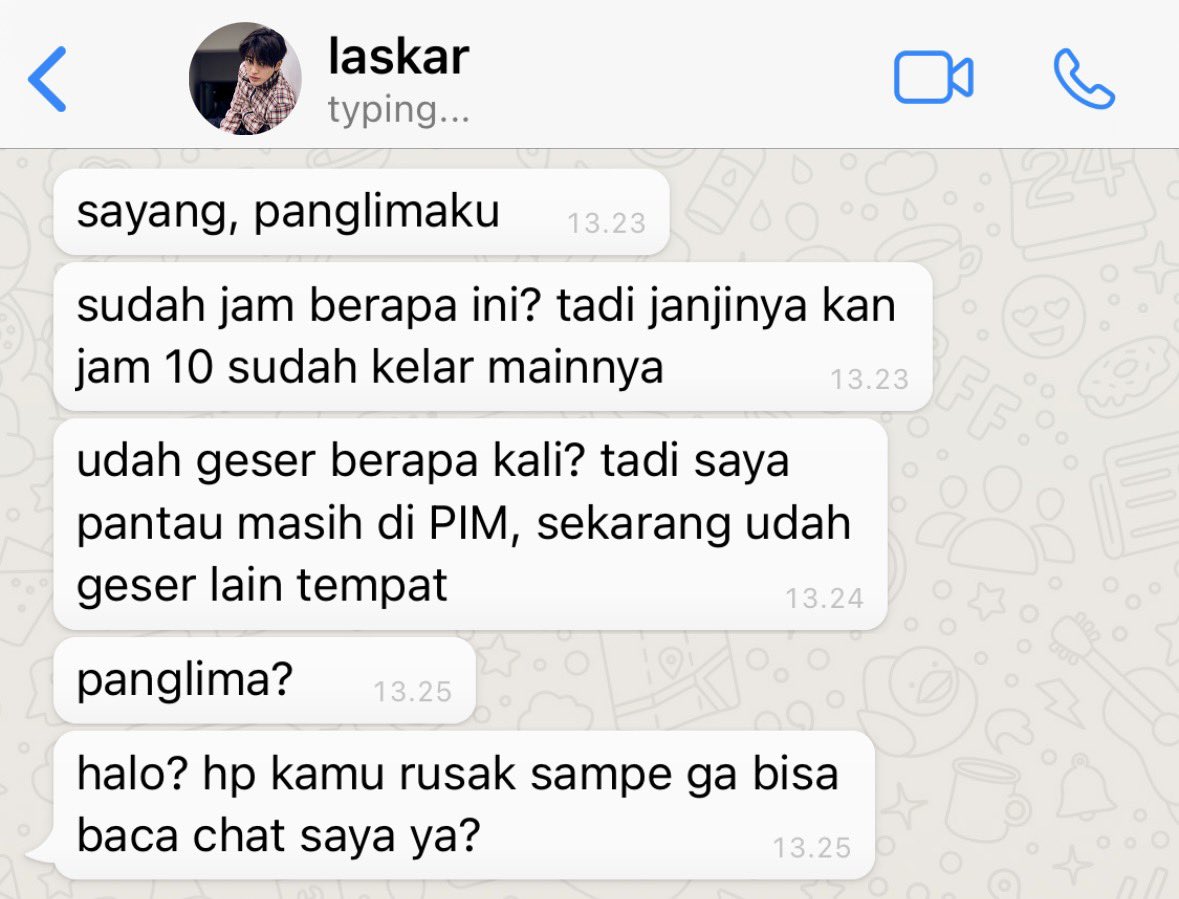 morullise's tweet photo. Laskar dan pacar galaknya. 

edisi (daily convo) mereka 

a #keonhyeon au https://t.co/ww0YoVSXcu