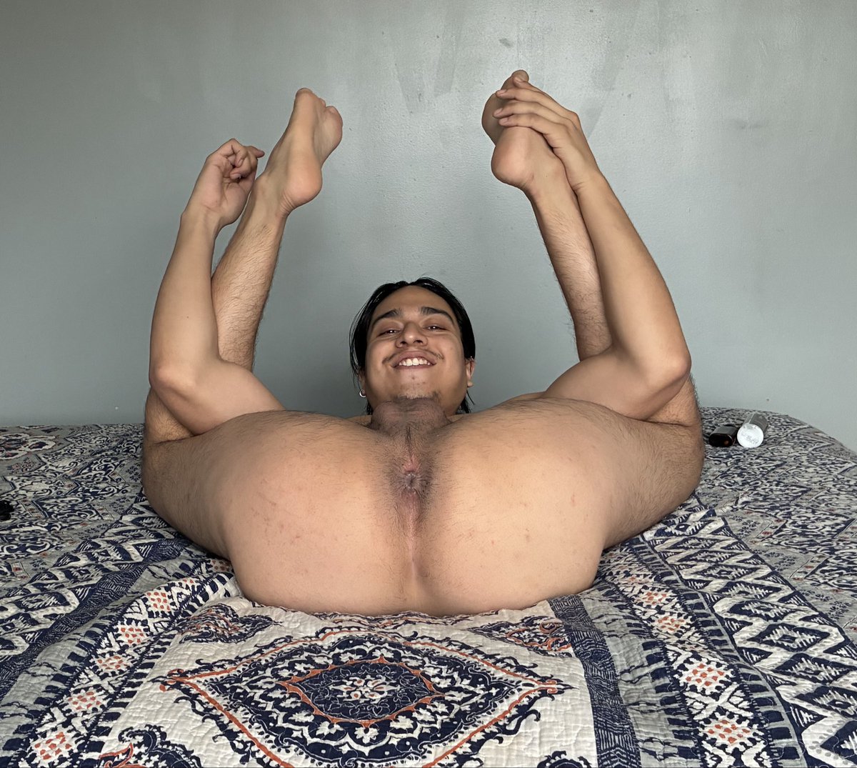 btmboiibb's tweet photo. @teninchtopx ✋ I’ll take a seat 🤤 https://t.co/UzjSYRnmcF