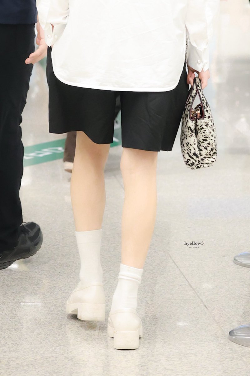 hyellow32's tweet photo. 260706 ICN 

#RENJUN #런쥔 #仁俊
#NCTDREAM https://t.co/rXmhDzaVgI