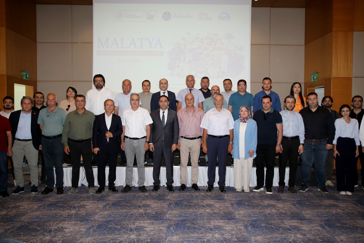 firatkalkinma's tweet photo. Ajansımız koordinasyonunda Anadoludakiler: 81 İl 81 Ürün Programı kapsamında "Malatya Kayısısı Ürün Analiz Çalıştayı" düzenlendi.

✅Çalıştayda Malatya kayısının ekonomik değerini artıracak yeni ürün geliştirme alanları ve iş birliği fırsatları kapsamlı şekilde değerlendirildi. https://t.co/XmuaTgNFdX
