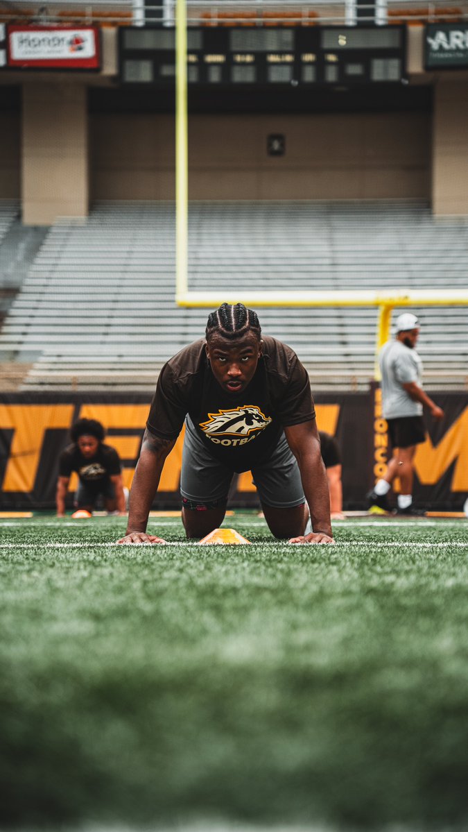 WMU_Football's tweet photo. https://t.co/5KSEntzFyM