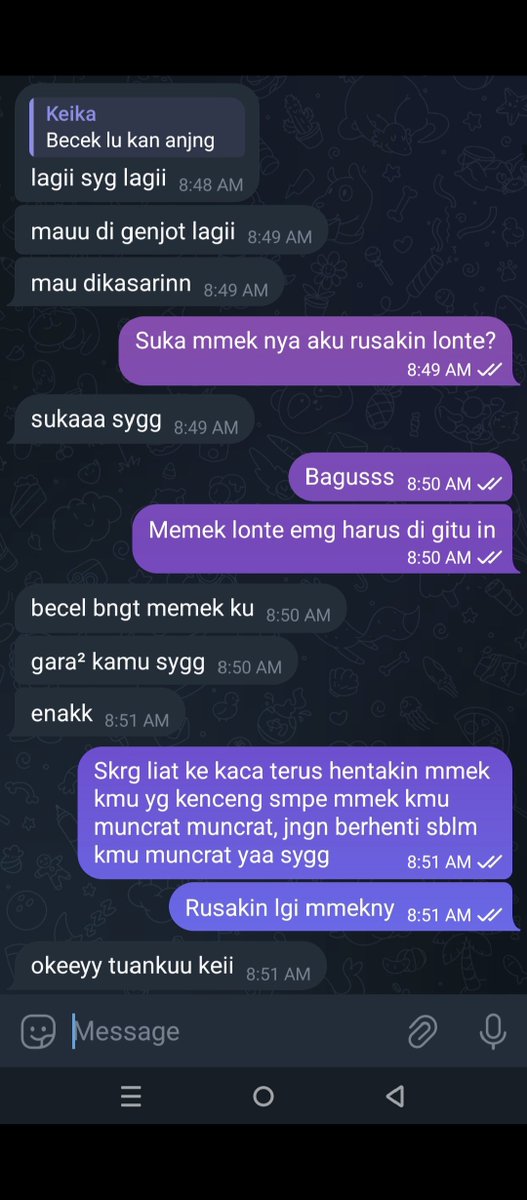 Masterlont's tweet photo. Yakin gak mau chat sex? Rugi lho memek lacurnya gak di lecehin gitu?! langsung ke tele aja yaa https://t.co/kDKB3KL3D2