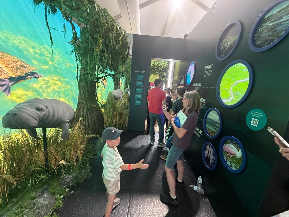 America250FL's tweet photo. Experience the Sunshine State on the National Mall!  If you’re visiting the Great American State Fair, you have to see the Florida Pavilion where you’ll journey through the history, innovation, and the natural beauty of the Free State of Florida.  With interactive activities for the kids and Florida souvenirs,  it’s a must stop!