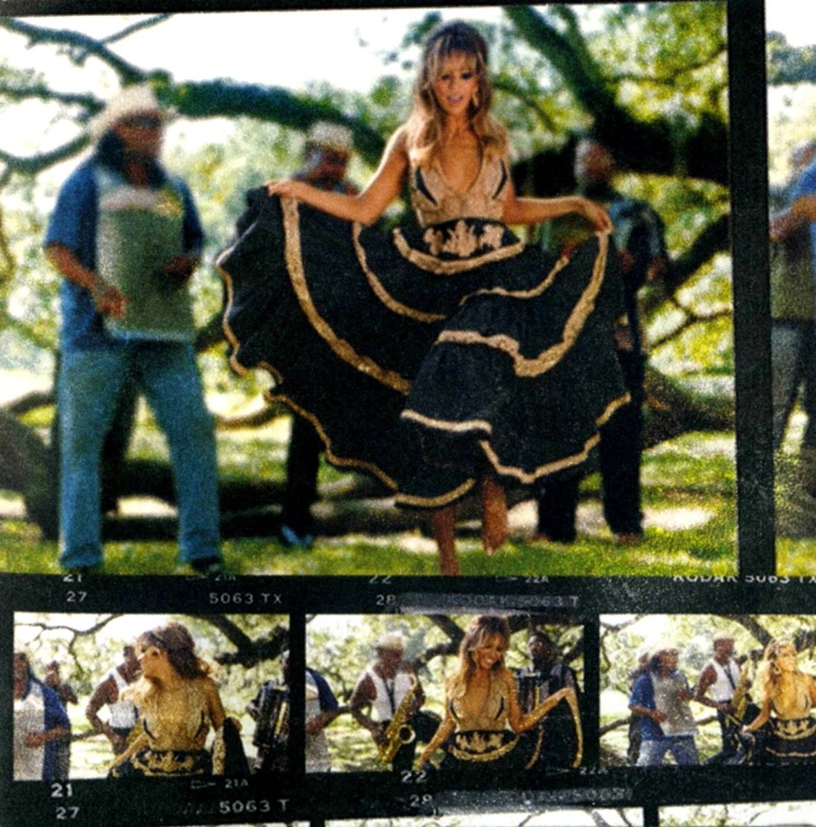 beyzhive's tweet photo. beyoncé flew to paris and told jean paul gaultier “give me all your cuntry puss fashions” and touched down in new orleans then yelled “now shoot” at max vadukul and the rest is herstory https://t.co/2d6ksjumVY