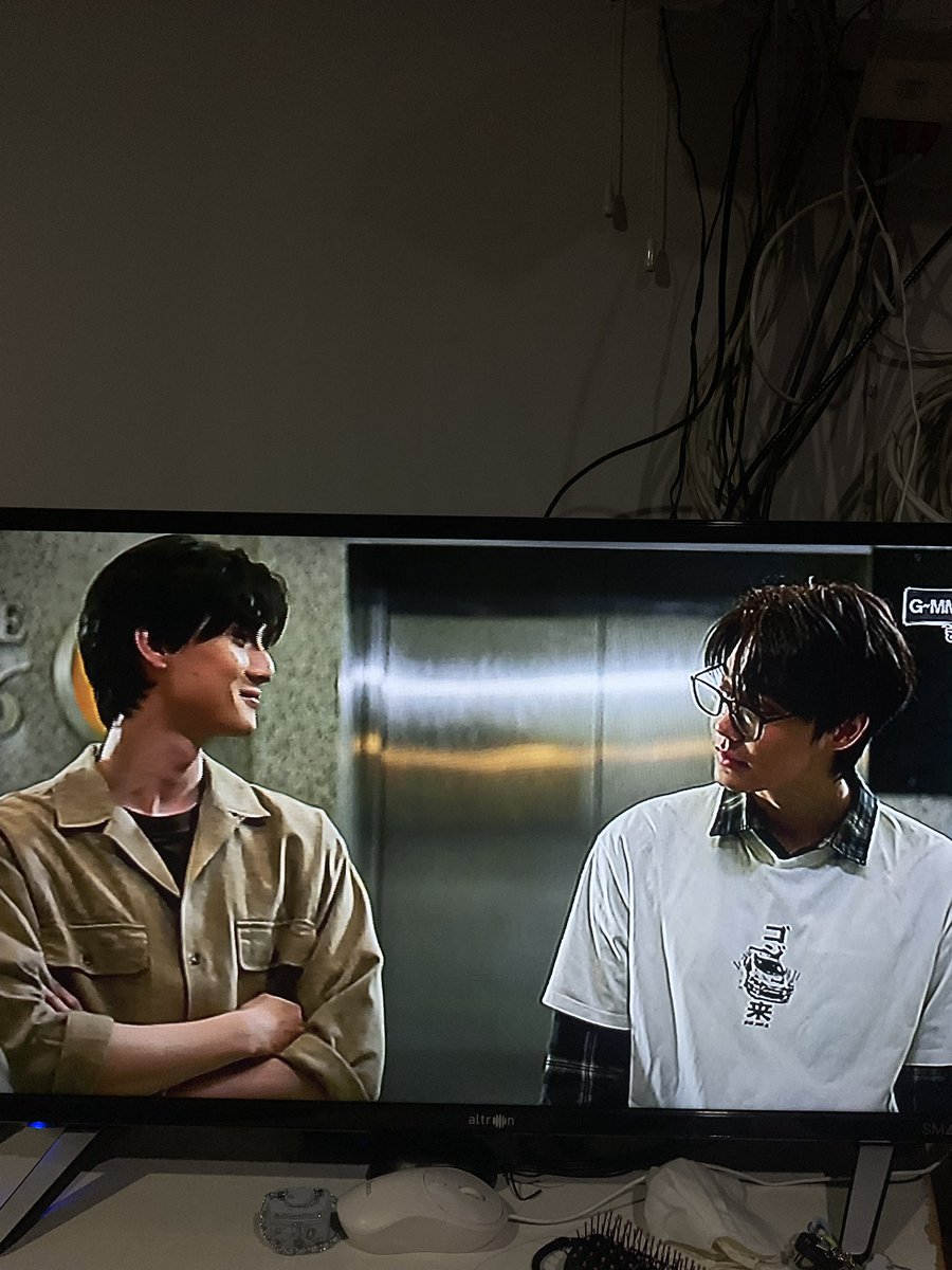 napko22's tweet photo. มองขนาดนี้ นึกไม่ออกว่าสงสัยหรือปลื้ม

#MrKillSeriesEP1 https://t.co/vsYL0mLXM7
