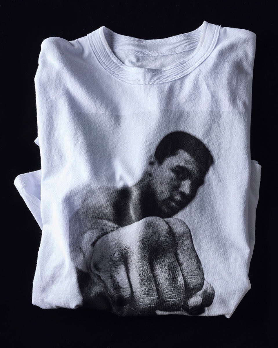 sacai x Muhammad Ali コラボアイテムが国内7月10日（金）より発売