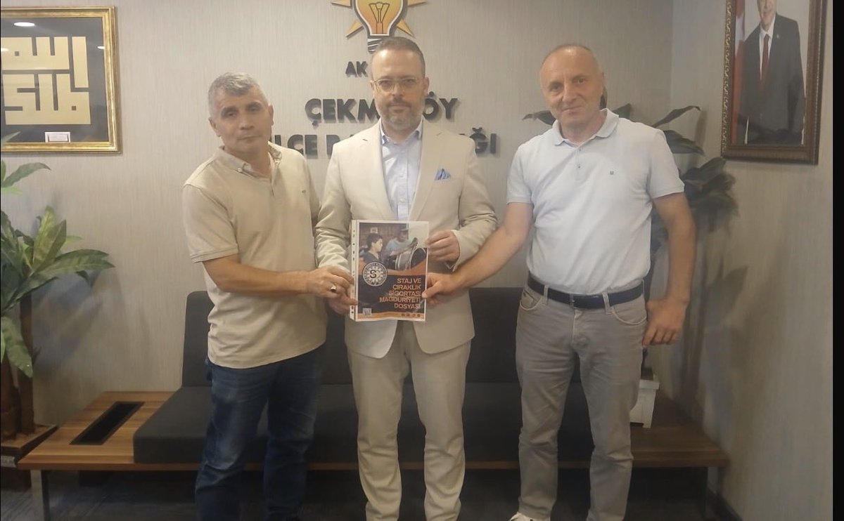 haspi61's tweet photo. @akcekmekoy ilçe başkanı Sn.@fatihsirmaci bey 
@CirakStajFED ‘ nunu temsilen bizi makamında misafir ederek mağduriyeti enine boyuna analiz ettik ve destek sözü aldık
Çok teşekkür ederiz.

@akpartiistanbul 
@abdullahozdemir 

Stajyer Çırağa Adalet Nerede
#StajyerçırakBursadaOlacak https://t.co/eGjmTnXqzj