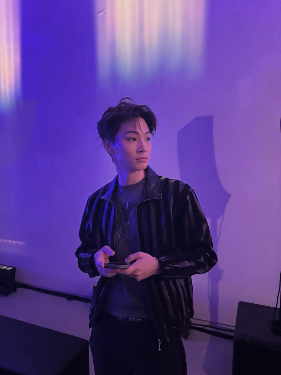 OT7Ahga's tweet photo. [📷] 260707 | JAY B’s Post (2/2)

“Working toward becoming that effortlessly charming guy (느좋남)...”

🎧 Amy Winehouse ・ Half Time

@defjaybkr #JAYB #Def. #제이비 #재범 @528hzkr @528hzjp 🍓 https://t.co/Q2LWG82yzg