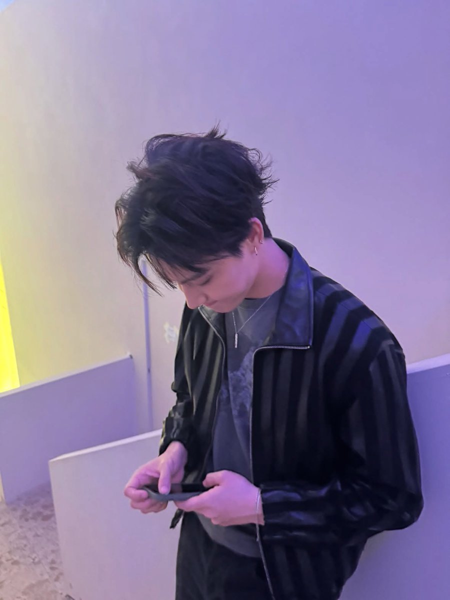 OT7Ahga's tweet photo. [📷] 260707 | JAY B’s Post (2/2)

“Working toward becoming that effortlessly charming guy (느좋남)...”

🎧 Amy Winehouse ・ Half Time

@defjaybkr #JAYB #Def. #제이비 #재범 @528hzkr @528hzjp 🍓 https://t.co/Q2LWG82yzg