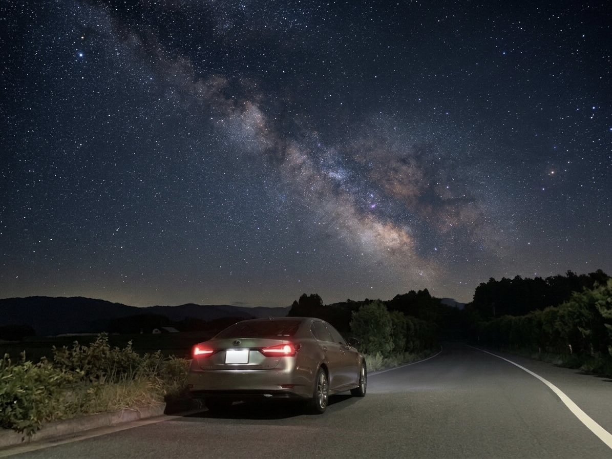 yukakenn's tweet photo. 研ぎ澄まされながら

#LEXUS GS450h Version L
#レクサス
#車と風景 https://t.co/Ky2Gj4tbPe