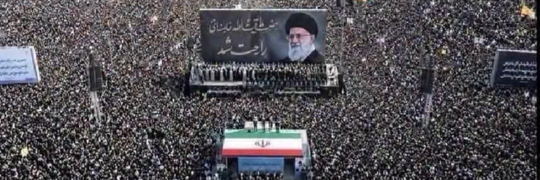 Alialhilfe313's tweet photo. السيد الشهيد الخامنئي لا يمثل دولة معينة بل يمثل الاسلام بأكمله ومن ينصب له العداء فليس بمسلم ليس سوى بهيمة ازادت الأرض ثقلاً 
#ابو_معصومة_الحلفي https://t.co/pLPBTEzXbe
