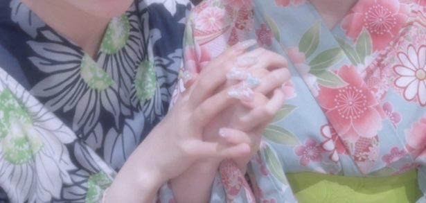 mm_lin39's tweet photo. 君の袖だけ
絶対に離さないよ https://t.co/gKUwDqOrSv