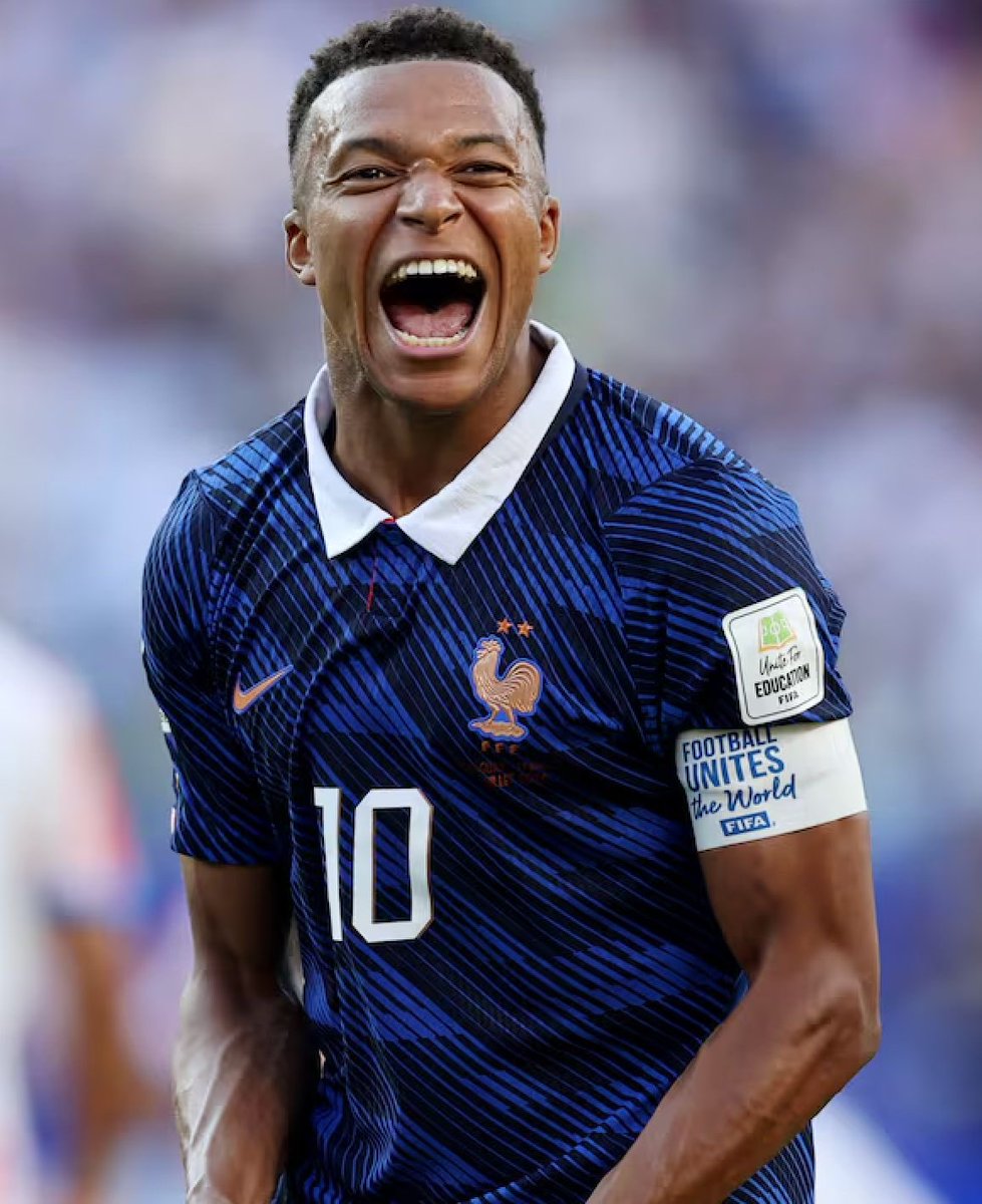 PopCrave's tweet photo. France is the overwhelming favorite to win the 2026 FIFA World Cup, according to Polymarket traders. https://t.co/hX4SAGdpal