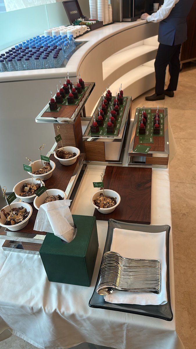 Qbr95's tweet photo. International Chocolate Day https://t.co/9KdWAtaunO