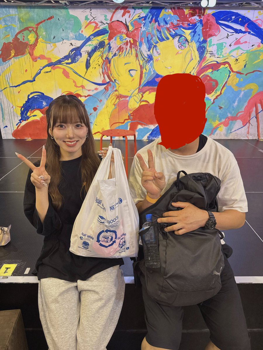 PartyC65634's tweet photo. 織姫に会ってきました！！
今日もかわいかったし楽しかった
ヴィレバンお買い物気合い入りすぎですw
#宛名はしおり　#アルテミスの翼 https://t.co/4NlQ4nAVHt