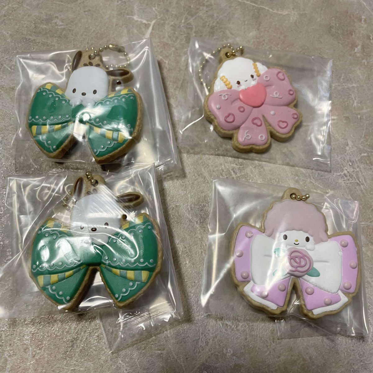 vvsssssv's tweet photo. サンリオ クッキーチャームコット 交換

譲　ポチャッコ×2  こぎみゅん  マイスウィートピアノ

求　ポムポムプリン  ハンギョドン

交換可能な方いらっしゃいましたらお気軽にリプ、DMお待ちしてます🌸 https://t.co/avv2intSnU