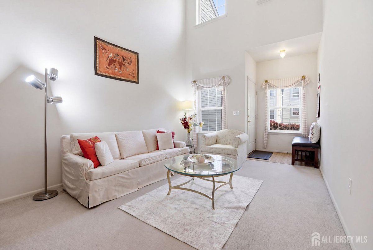 LacerdaTeam's tweet photo. 1503 Pisaniello Court, South Plainfield, NJ, 07080
2 bed | 2.5 bath 1700 Sq. Ft.
Active | 585000
https://t.co/Yiux6yMPSc
Welcome to the Traditions community where a soaring two-story living room, unbeatable commuter location and property backing up to wooded tree line checks... https://t.co/arxRwgaj1V
