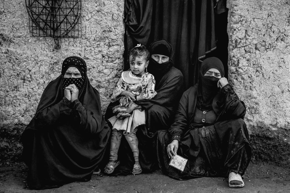 IngeborgPao1's tweet photo. الأمل النور هو الذي يحرك الفرح في كل ابتسامة. elisabeth mavity🌈 https://t.co/5u393W1Iyo