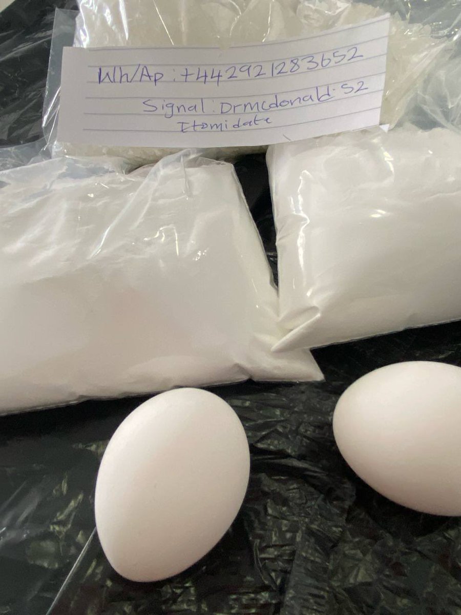 AKpods's tweet photo. etomidate , Also know as pod K-or space Vape but the raw product is Etomidate, It's in the same family as Ketamine hence why people call it K-pod but only has an effect of 5-10 mins https://t.co/fkR84F0RgQ 
It an anesthesia administer for short term pain is becoming very popular among teenagers vaping it  signal :Drmcdonald.52